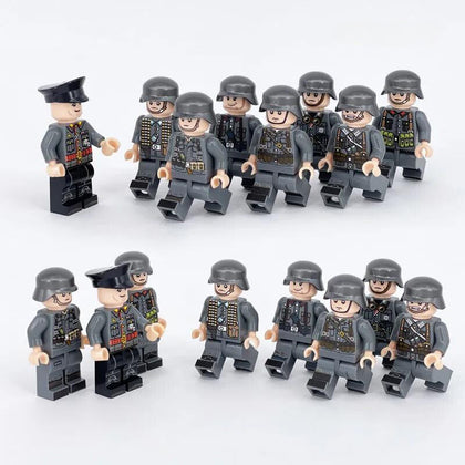 WWII - German Army 8 Man Squad - Mil-Blox - Mil-Blox
