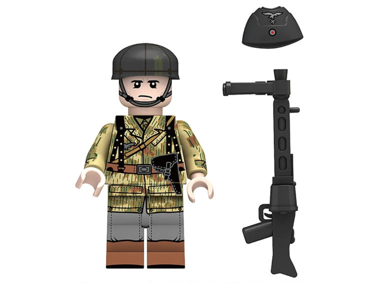 WWII - German Luftwaffe - 4 Man Squad - Mil-Blox